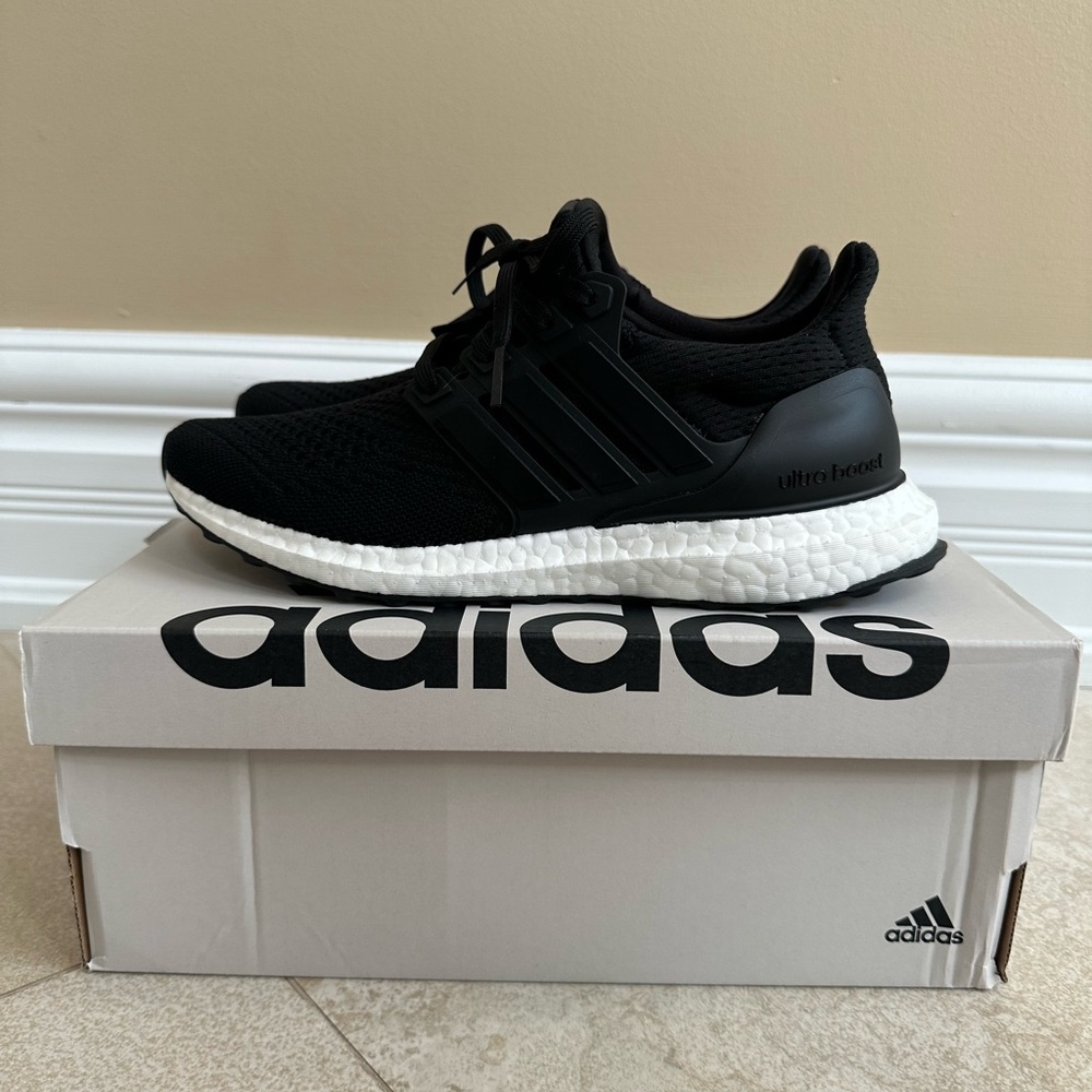 Adidas Ultraboost 5.0 DNA - Picture 7 of 7